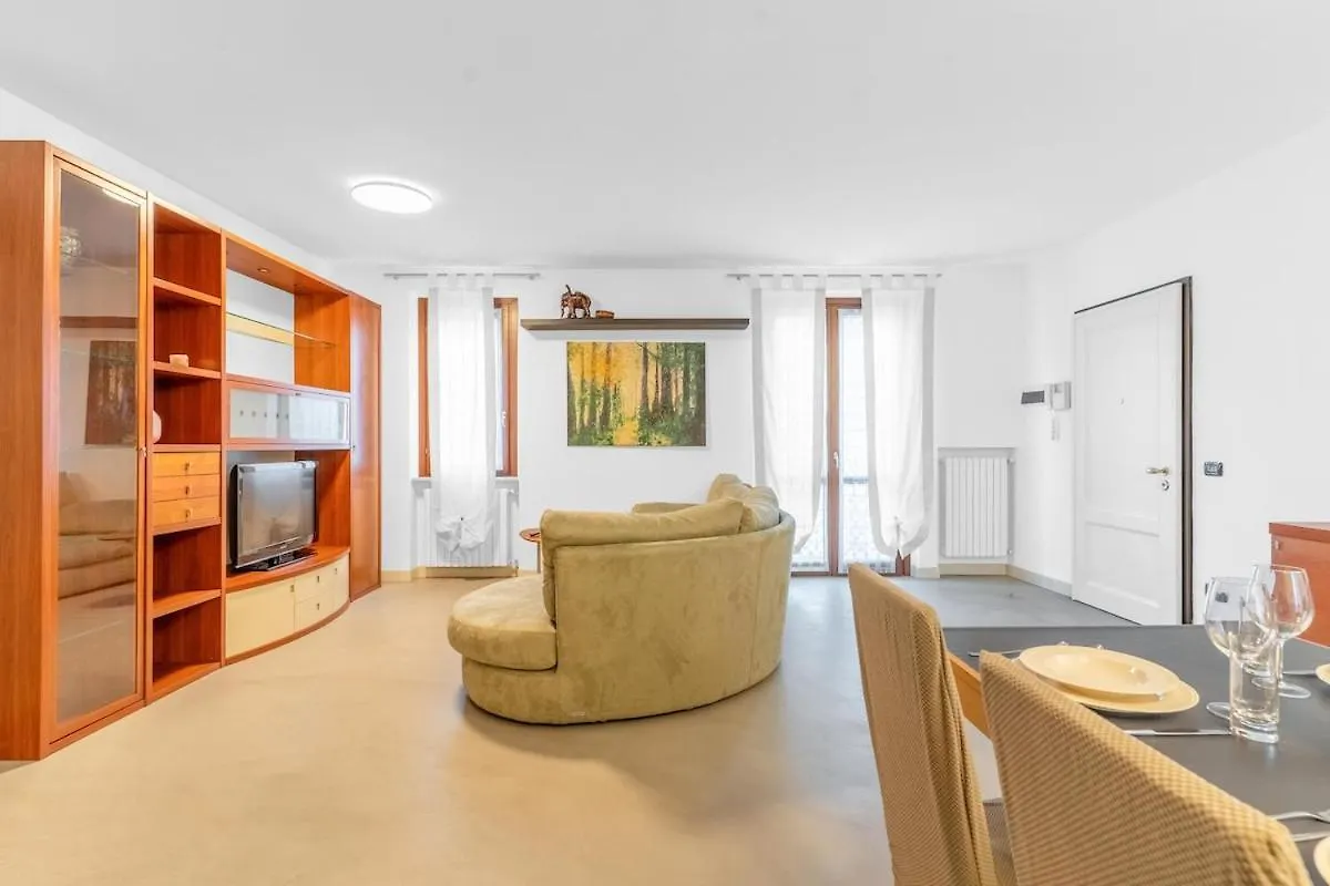 איסאו Residenza Degli Ulivi - Green House With Pool