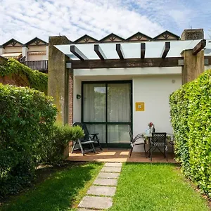 Patio 15 - Pools, Tennis And Water Sports Iseo